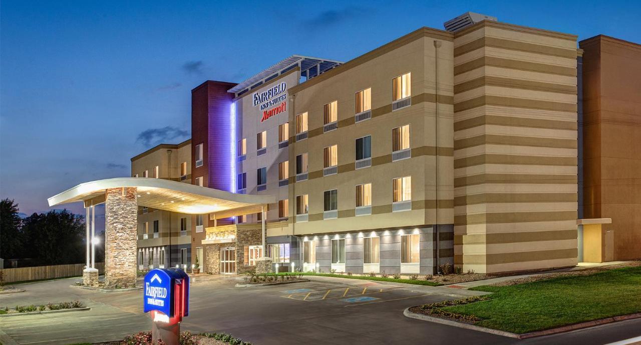 Fairfield Inn & Suites By Marriott Пиджен-Фордж Экстерьер фото